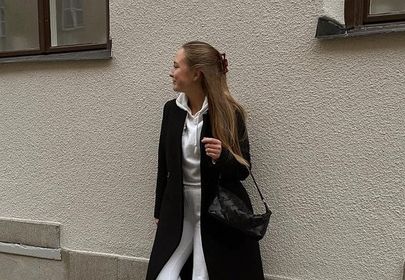 Wyprzedaż torebek z twoich ulubionych sieciówek. Elegancki model ze ściągaczem już za 29,99 złotych!
