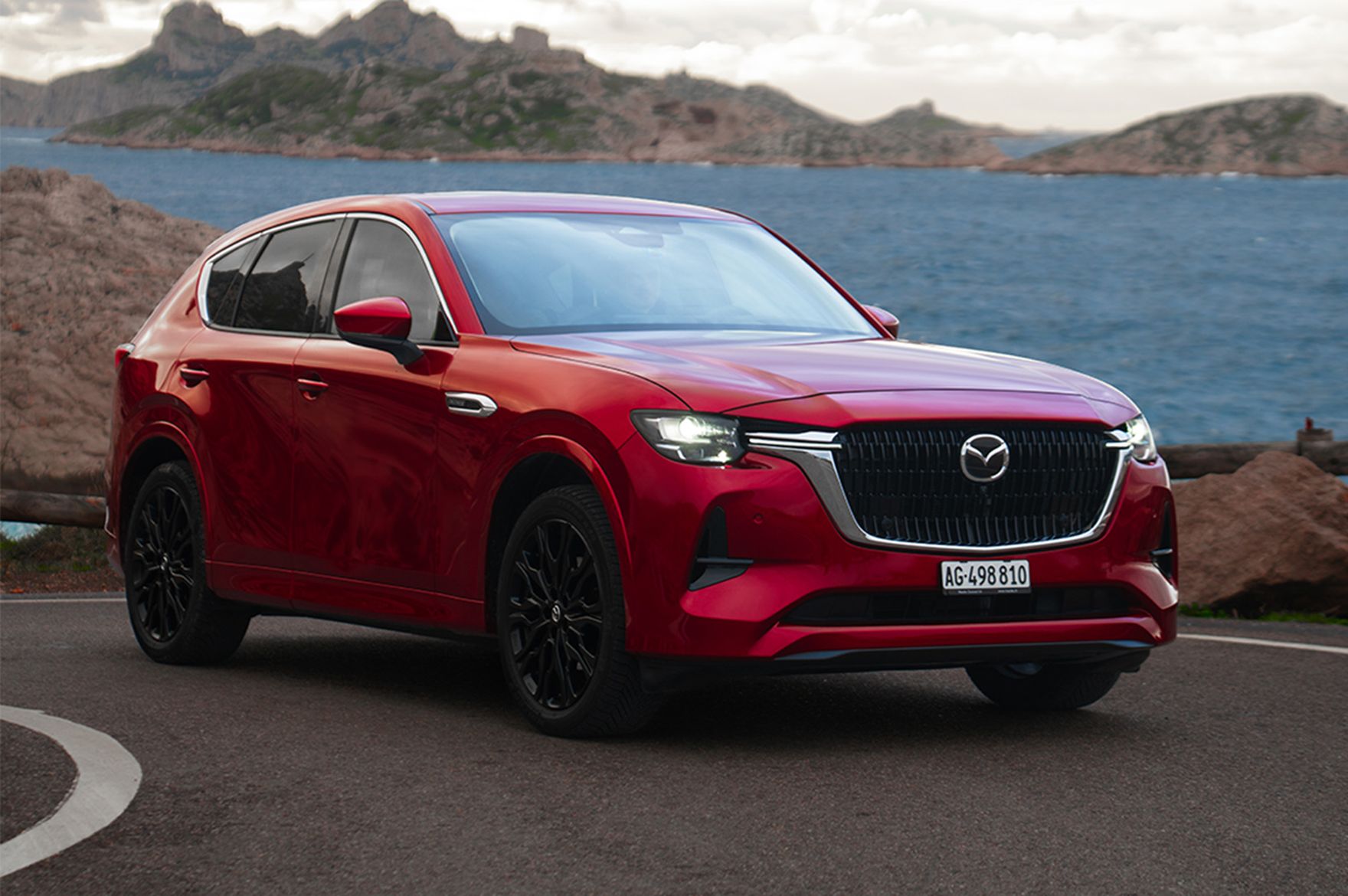 Mazda CX-60 z Limitowanym Pakietem Korzyści na Lato. SUV premium, który zachwyca komfortem i osiągami!