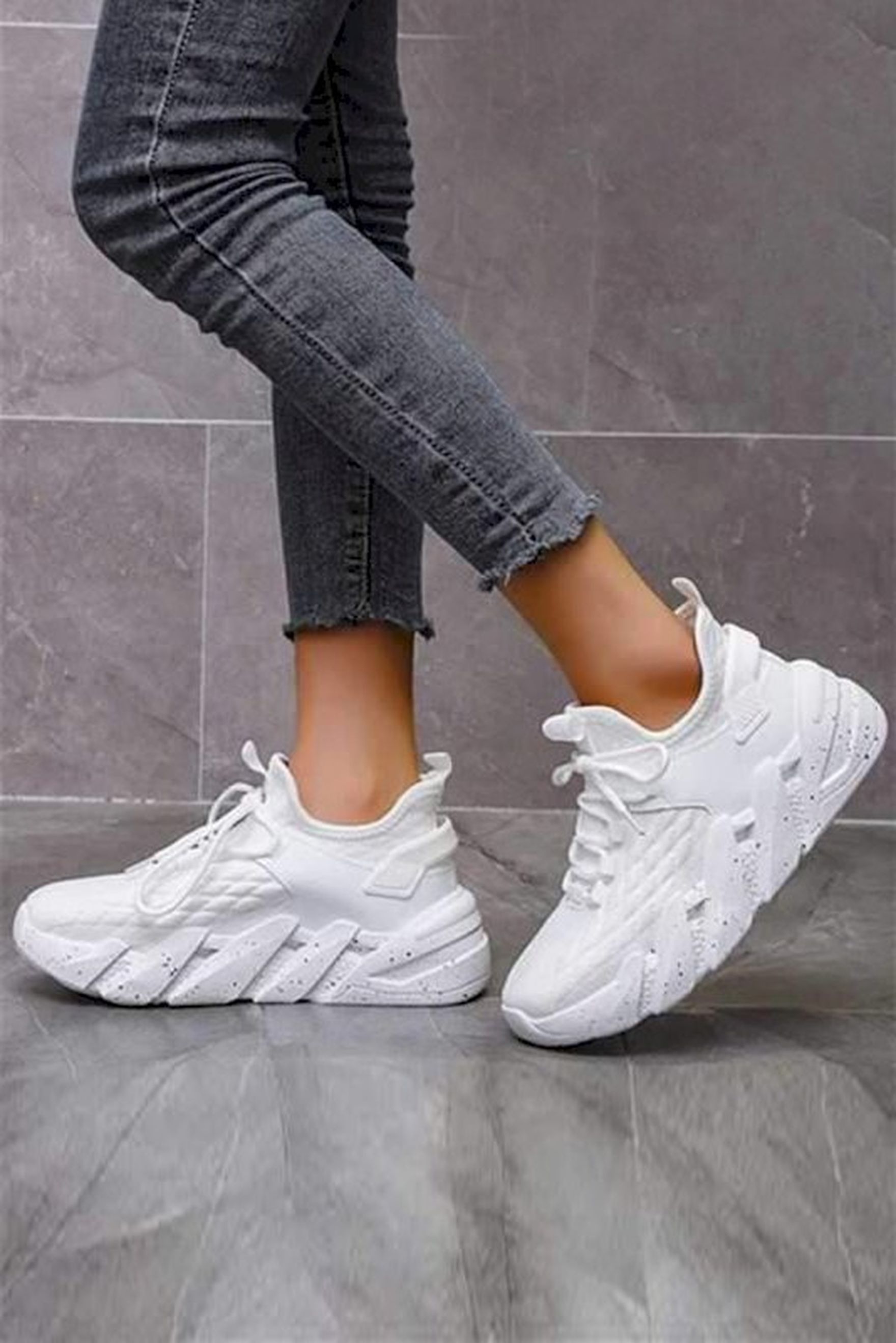 Buty sportowe DAFORA WHITE