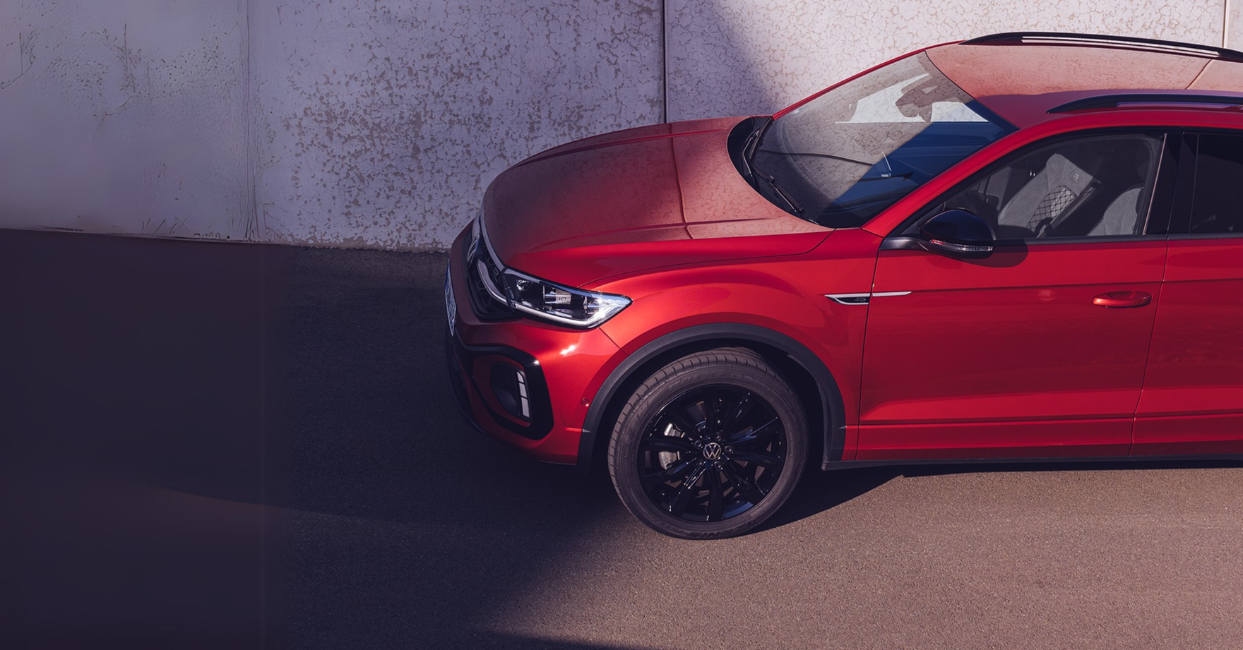 Ten kompaktowy SUV przyciąga wzrok! W miejskiej dżungli sprawdzi się idealnie, ale nie brak mu zadziorności