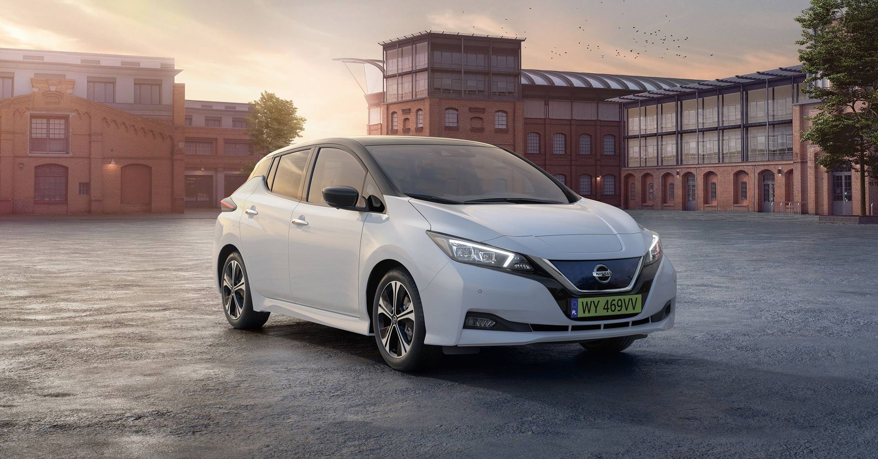 Komfort w elektrycznym wydaniu. Co oferuje Nissan LEAF?