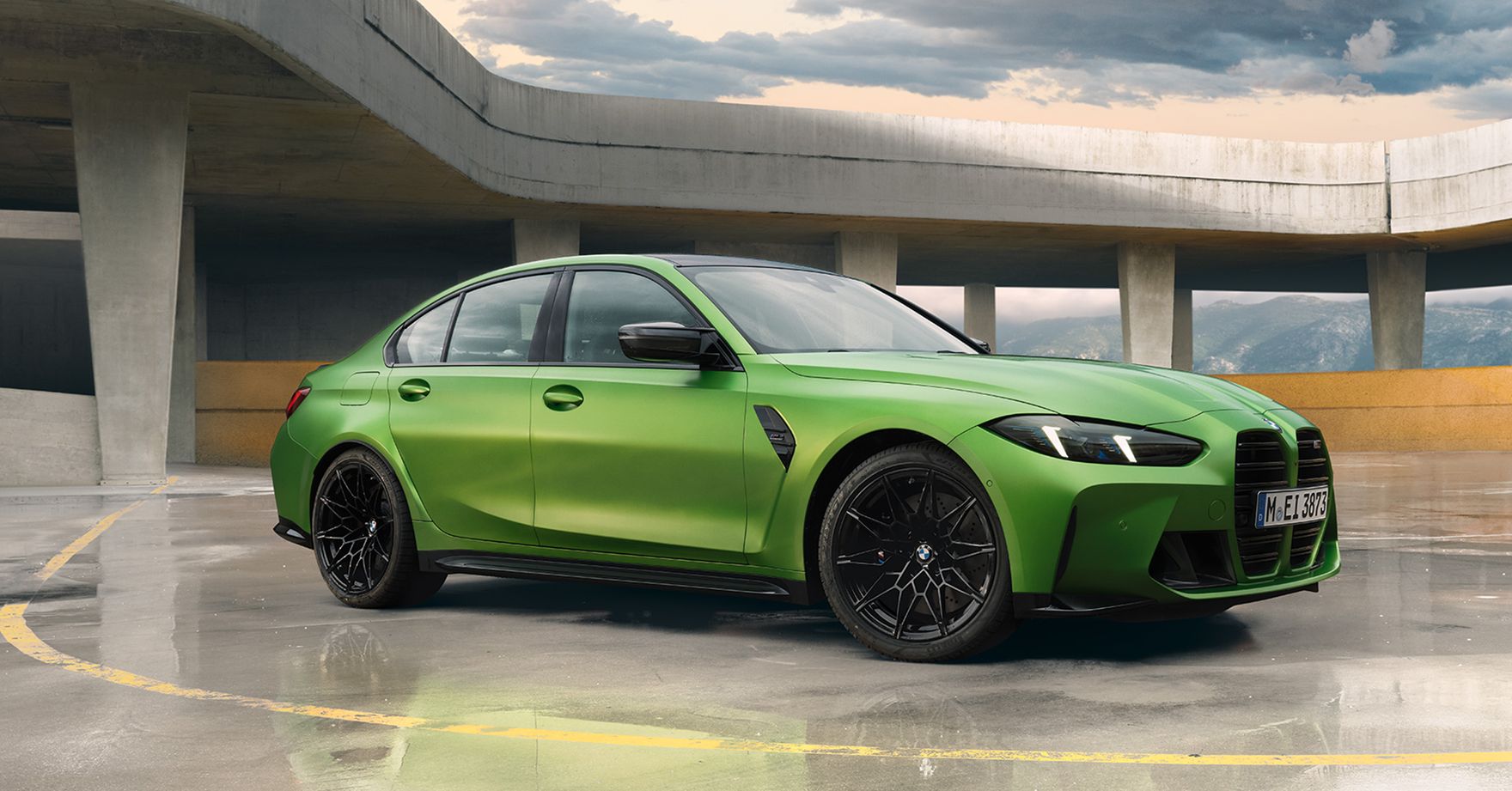BMW M Serii 3 Limuzyna. Sportowe osiągi i leasing dopasowany do Twoich potrzeb!