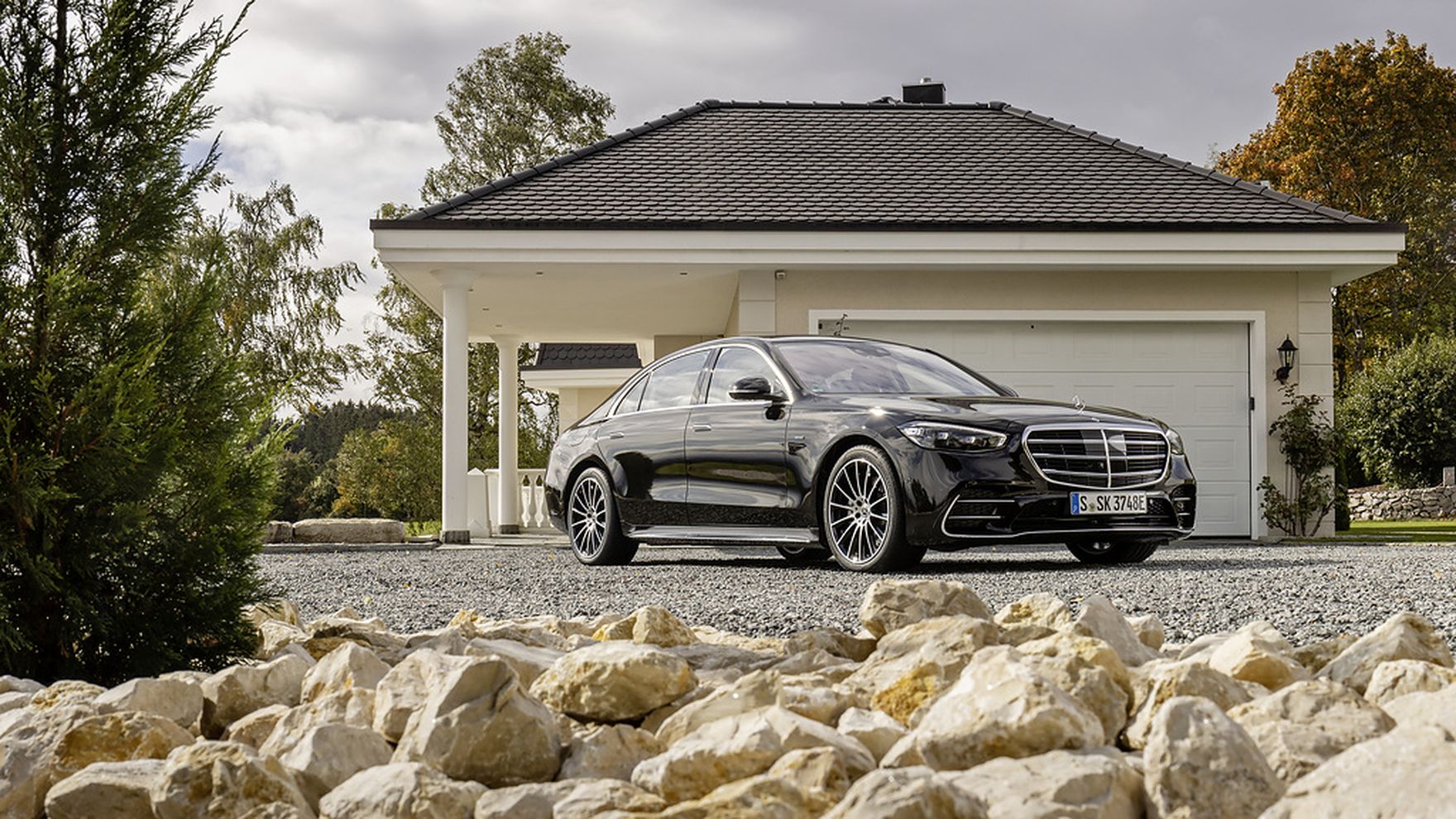 Ikona wśród limuzyn. Mercedes-Benz Klasy S to symbol luksusu i elegancji