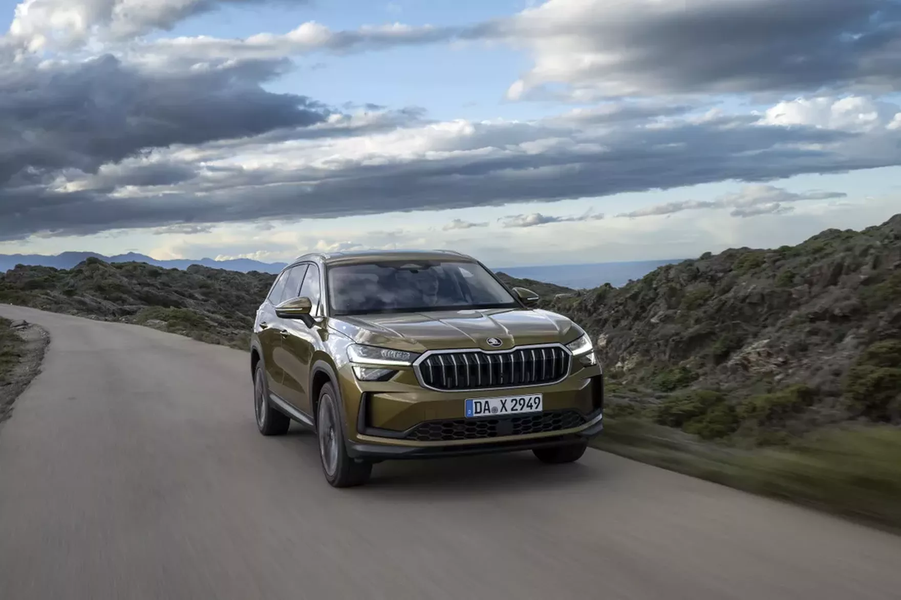 Skoda Kodiaq to spełnienie marzeń rodzin. Ma 7 miejsc, ogromny bagażnik i jest gotowa na wszystko!