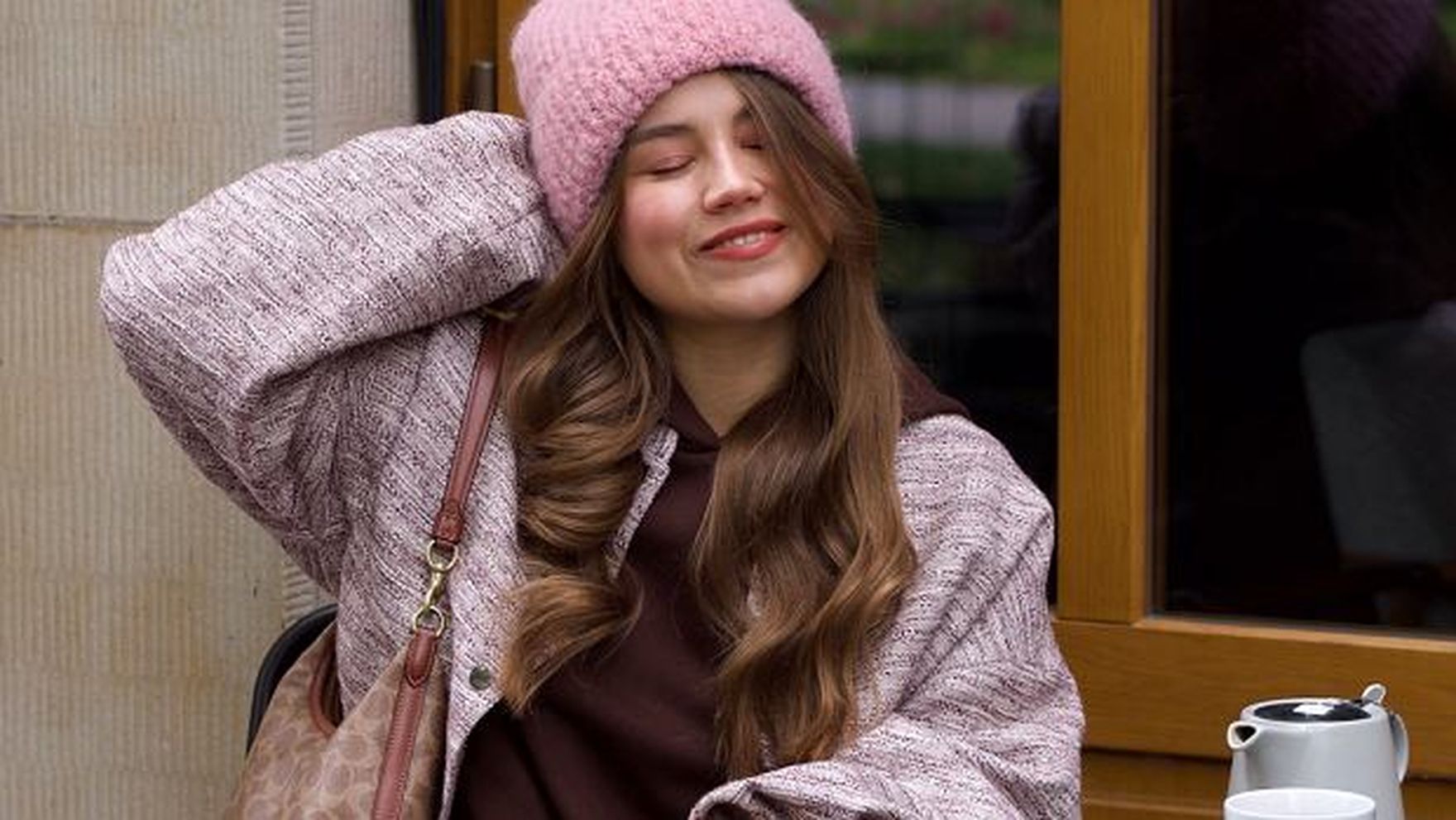 Moja jesienna obsesja na punkcie kolorów. Tak noszę czekoladowy brąz i burgund z nowej kolekcji polskiej marki