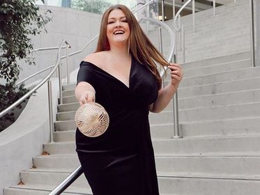 Moda plus size: wybierasz się na randkę? W tych sukienkach będziesz wyglądać olśniewająco. Modelują sylwetkę i są piękne!